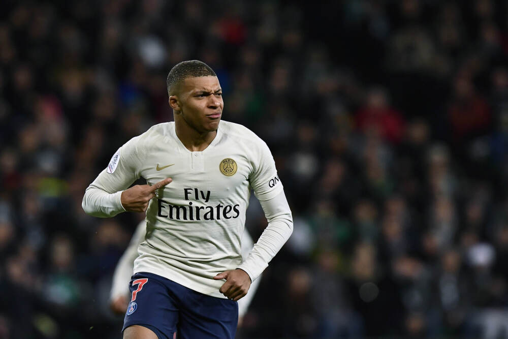 谢泼德：生涯第二年越来越自信&杜兰特的鼓励让比赛轻松很多